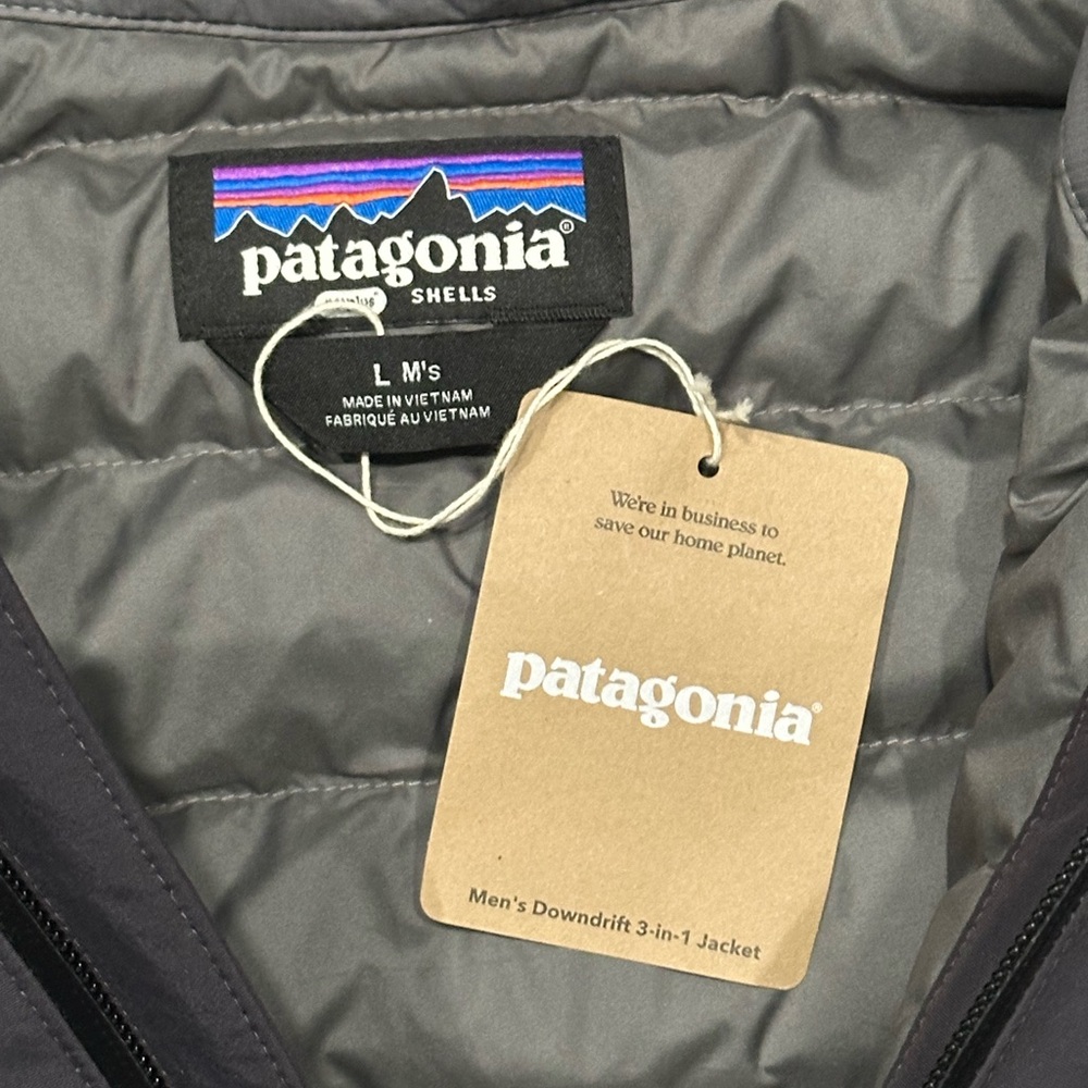 NEW Patagonia Downdrift 3 in 1 Jacket in Ink Black Size L - Picture 7 of 16